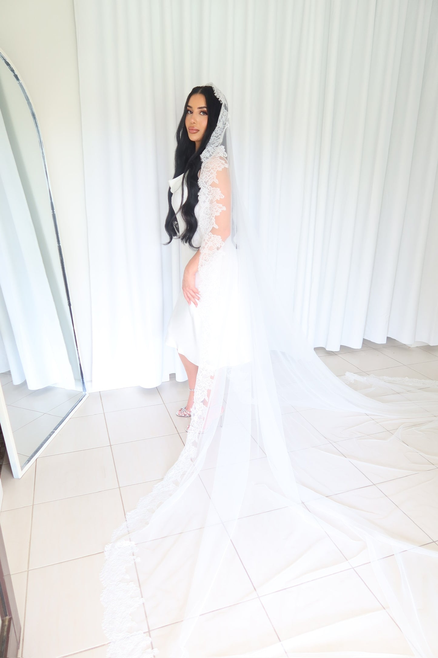 Lucia One Tier Mantilla Veil