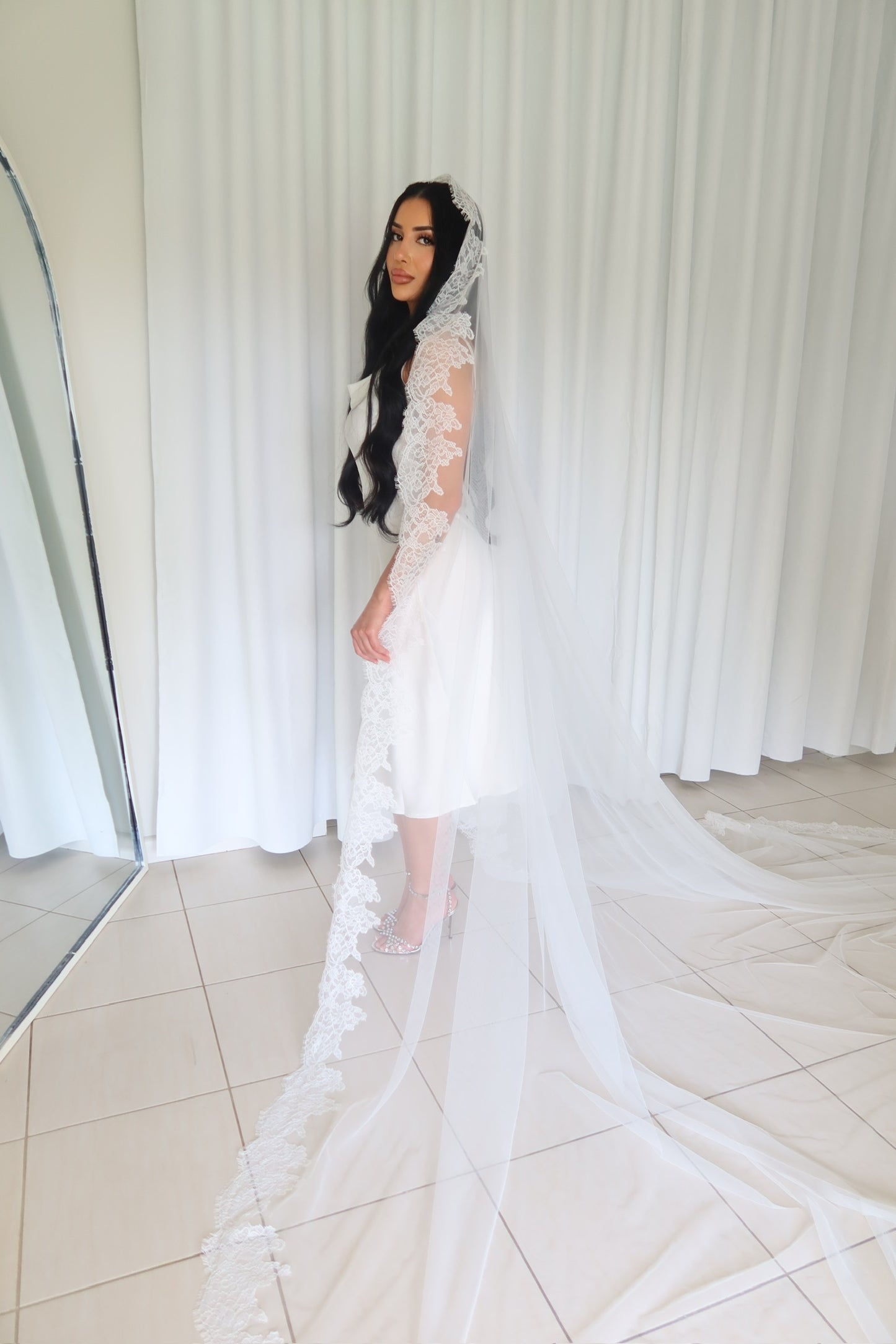 Lucia One Tier Mantilla Veil