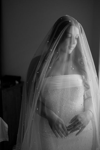 Indiana Pearl and Crystal Veil