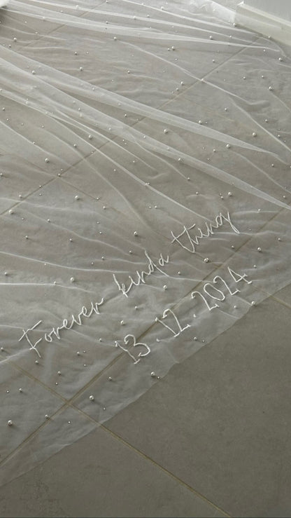 Indiana Pearl and Crystal Veil