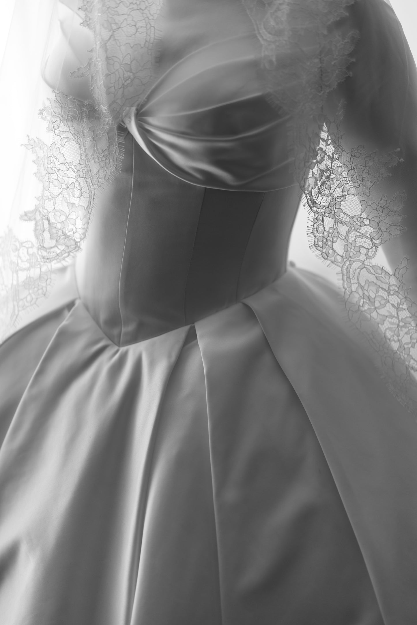 Lucia One Tier Mantilla Veil